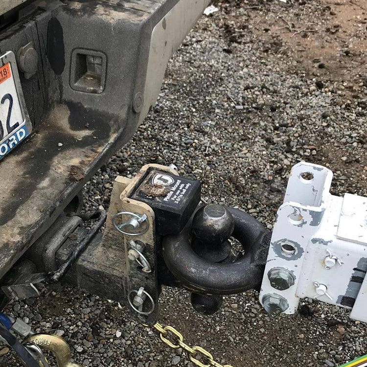 Properly Loading a Trailer With Your Adjustable Drop Hitch