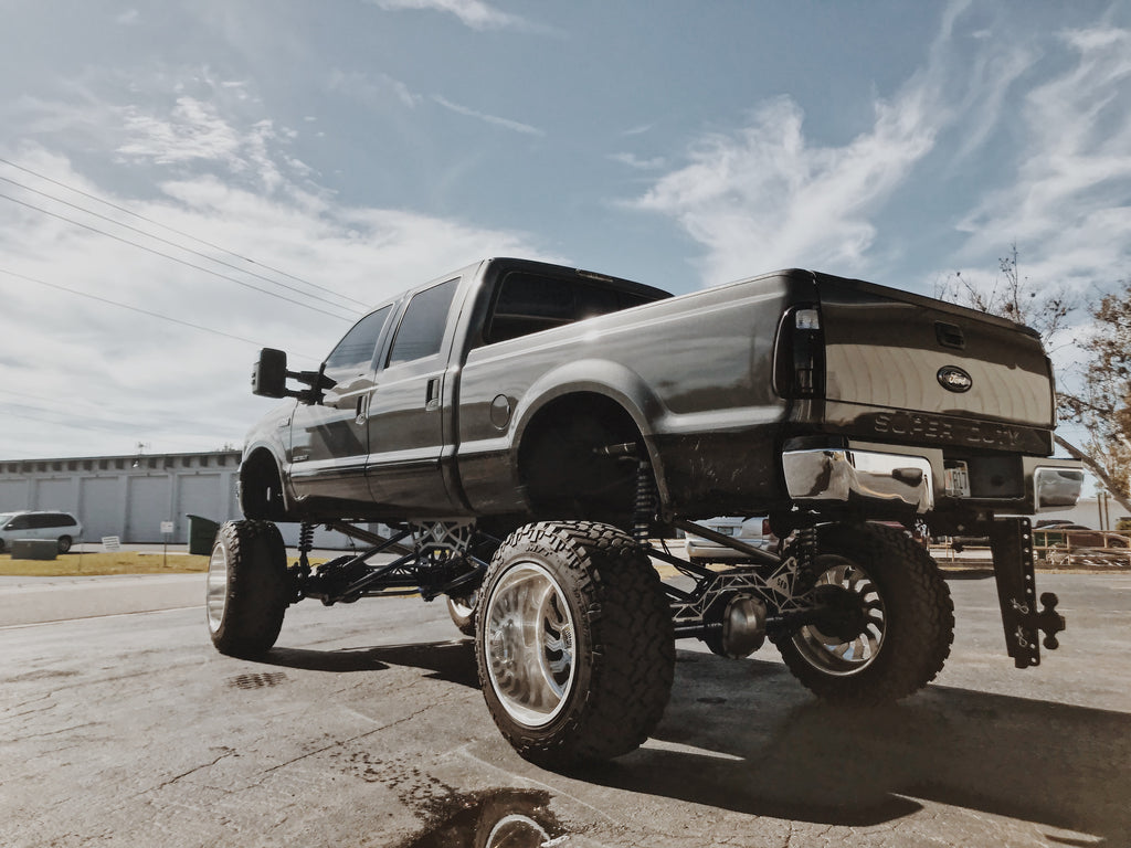 Drop Hitches for Custom Lifted Trucks