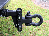 Extreme Duty Adjustable Shackle Attachment In-Use