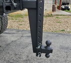 3.0 Inch Heavy Duty 16″ Drop/Rise Hitch In-Use