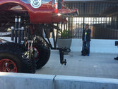 2.0 Inch Heavy Duty 16 Inch Drop/Rise Hitch In-Use