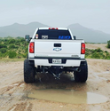 2.5 Inch Extreme Duty 10 Inch Drop/Rise Hitch In-Use